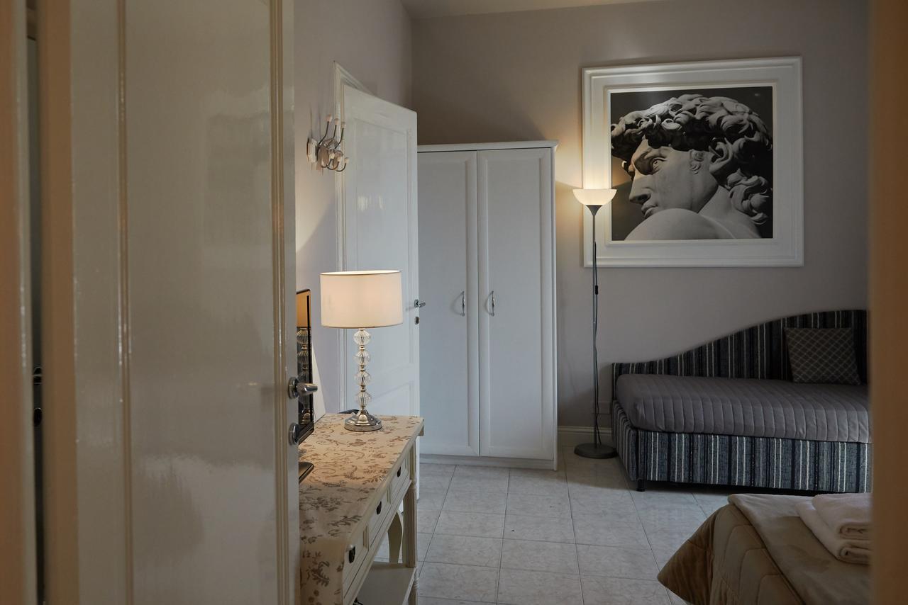 Leone X Guest House Firenze Eksteriør billede